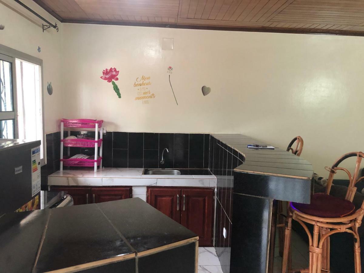 Villa Contemporaine Yaounde Luaran gambar